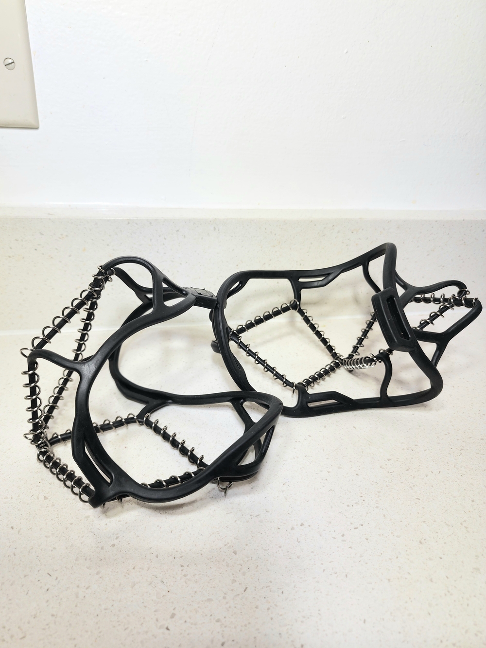 Traction Grips Cleats for Shoes.  Non-Slip For Ice And Hiking -  New Size Small